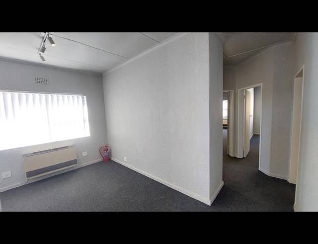 BUSINESS FOR SALE IN BELLVILLE CENTRAL